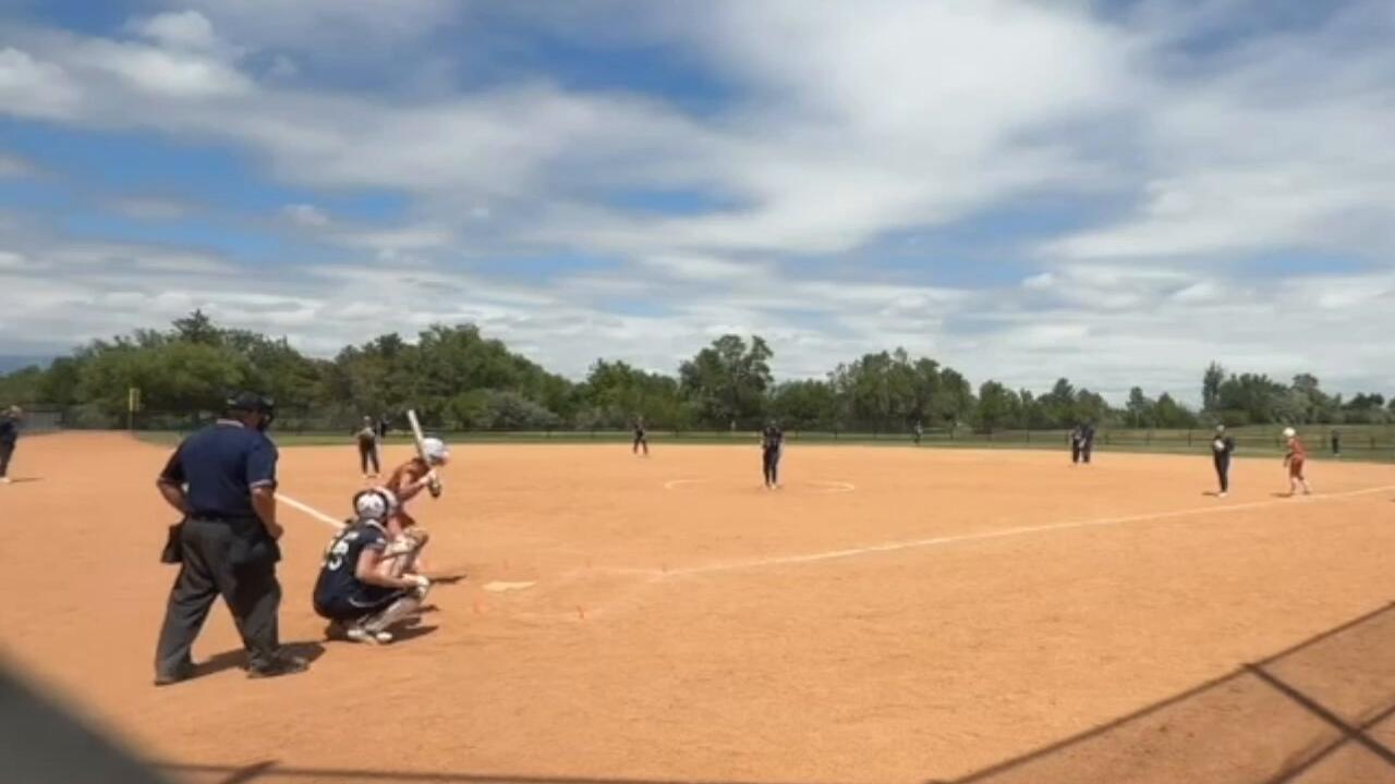 Caitlin Taylor #5 | Fastpitch Softball - Home Run Robbery